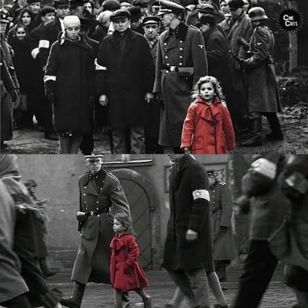 Escena de La lista de Schindler: la niña del abrigo rojo entre soldados y prisioneros en blanco y negro